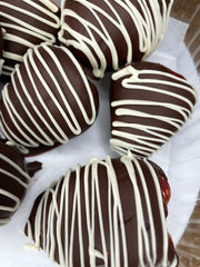 Gourmet Chocolate Covered Strawberries - Veez Decadent Brownies